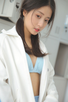 国产9麻豆剧果冻传媒